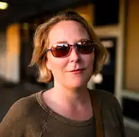 Eileen Wilson's headshot picture'